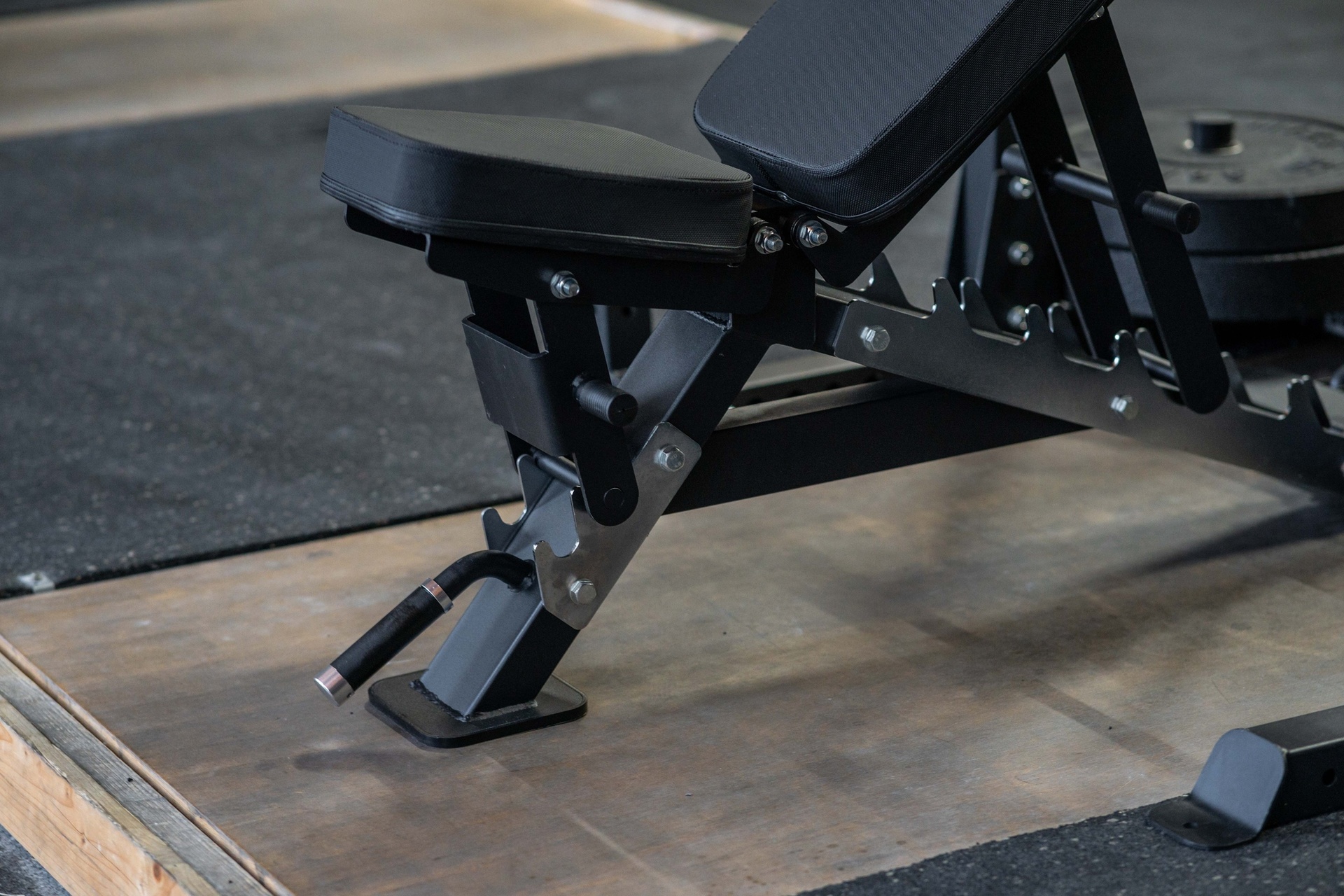 Schrägbank SQMIZE® PREMIUM BISON SQ-R490