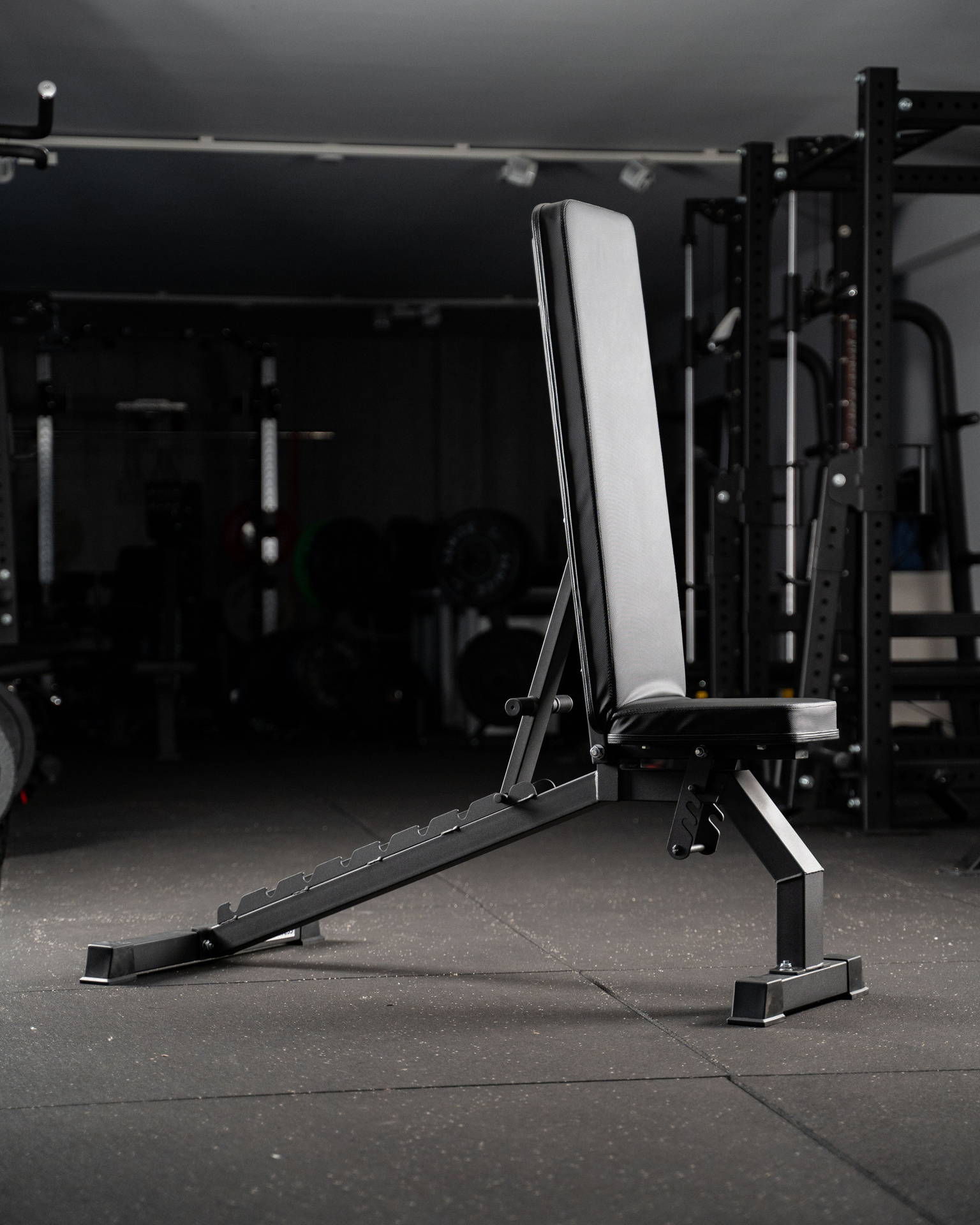 Multi-Hantelbank newfitness® FOX LINE MB992