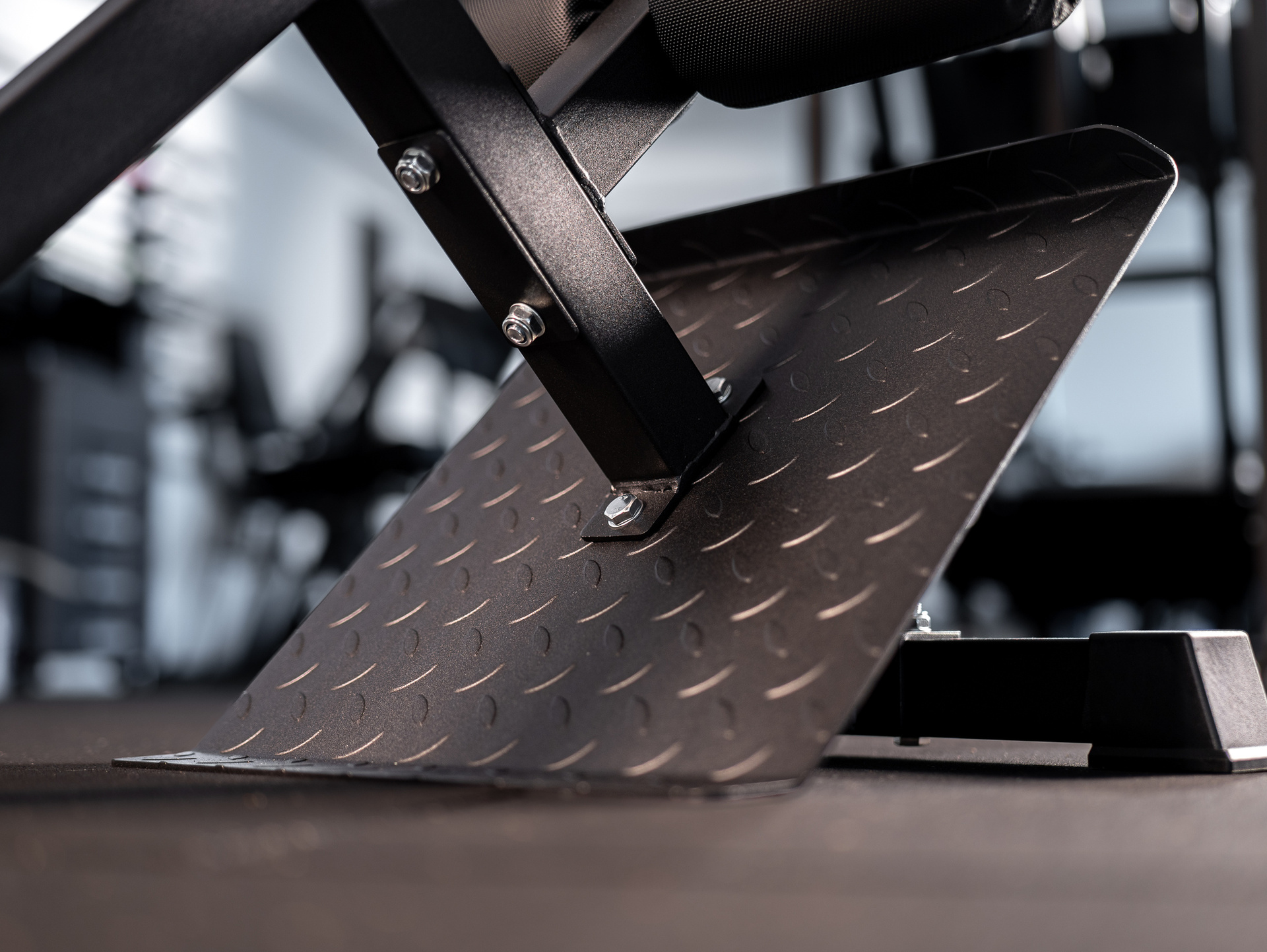 Hyperextension / Rückentrainer newfitness® FOX LINE RH924