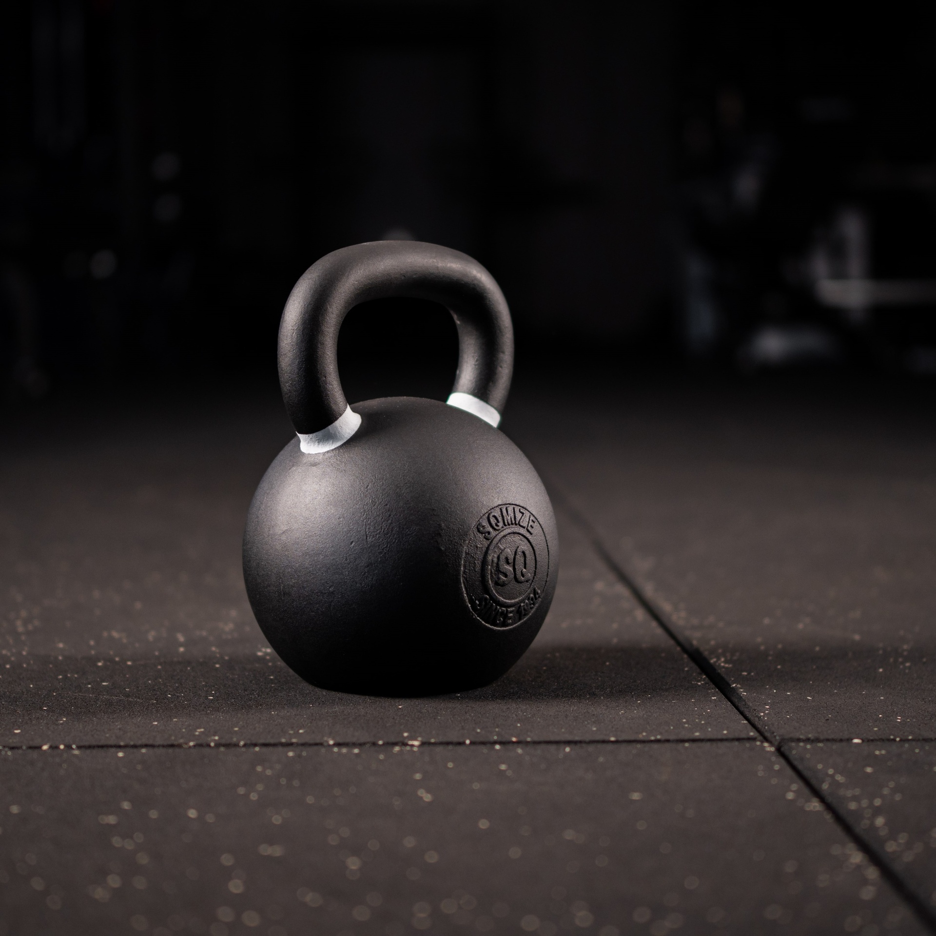 Black Kettlebell SQMIZE® BFK36 farbcodiert, 36 kg, grau