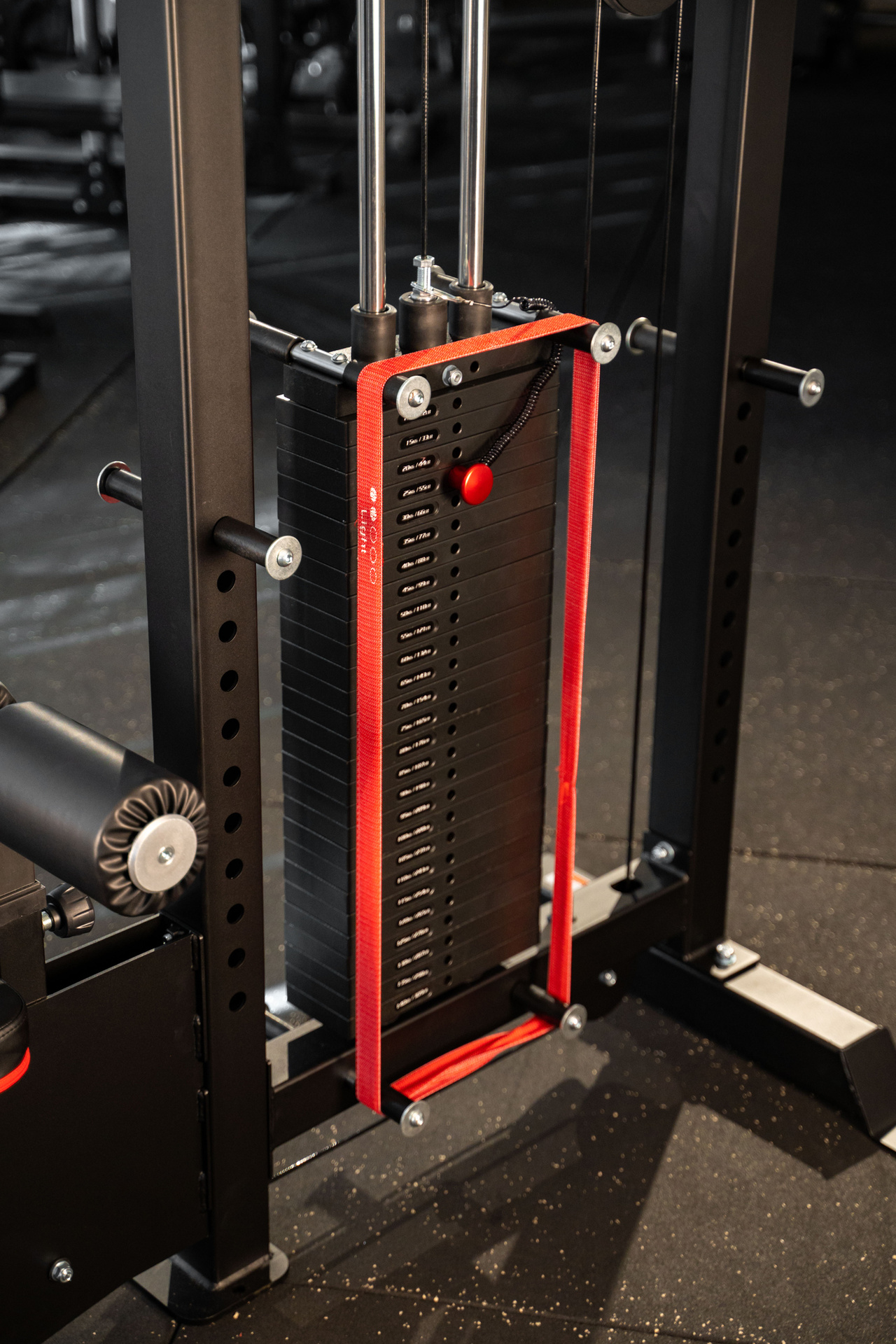 Latzugstation SQMIZE® PREMIUM BISON LAT-S1400