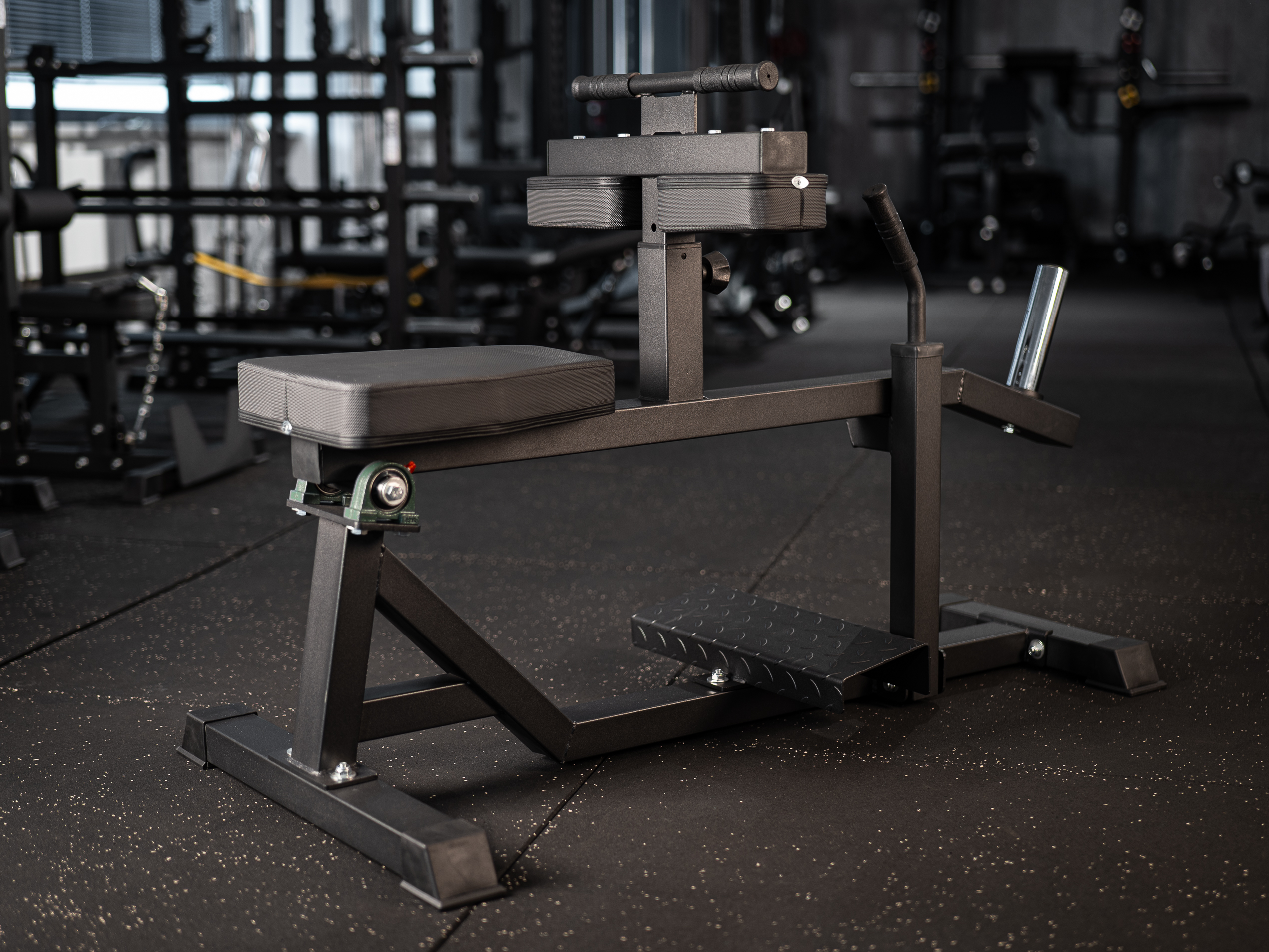 Seated Calf Machine newfitness® FOX LINE SCM928, Wadenheber