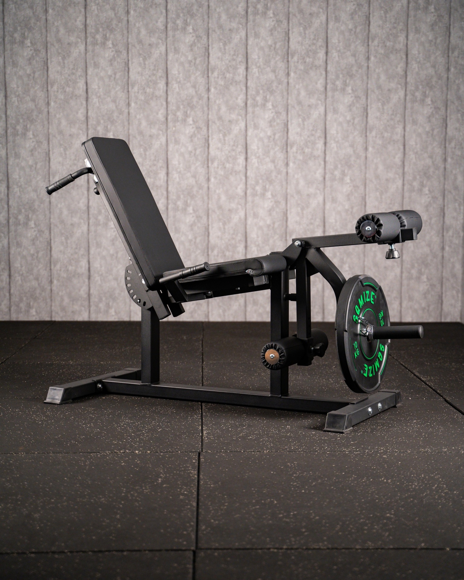 Leg Extension & Supine Curl Station SQMIZE® POWER PACK LC6i