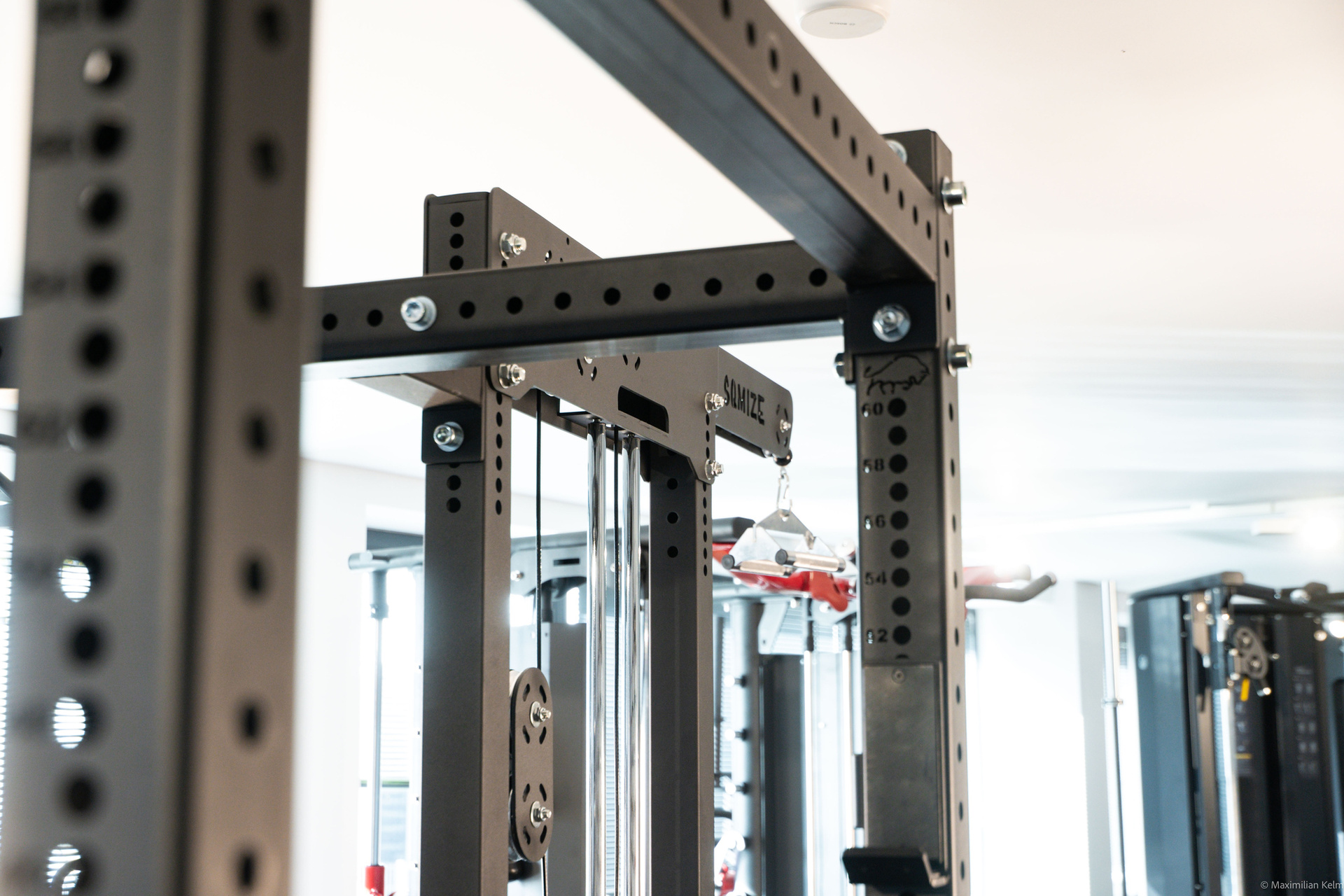 Latzugstation SQMIZE® PREMIUM BISON BDB-LA140