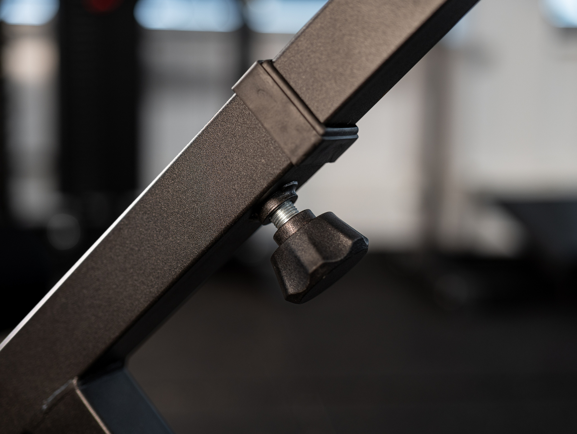 Hyperextension / Rückentrainer newfitness® FOX LINE RH924
