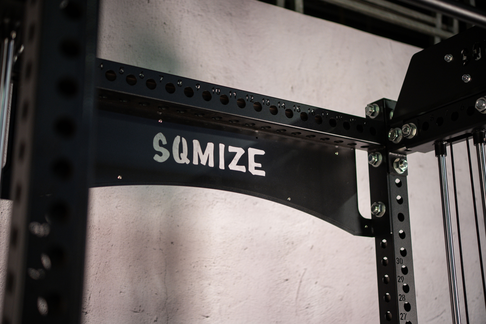 Twin-Power Gym SQMIZE® ELITE CLUB SQ-S855-90, Kabelzugstation & Half Rack, Höhe 215 cm, Price Special