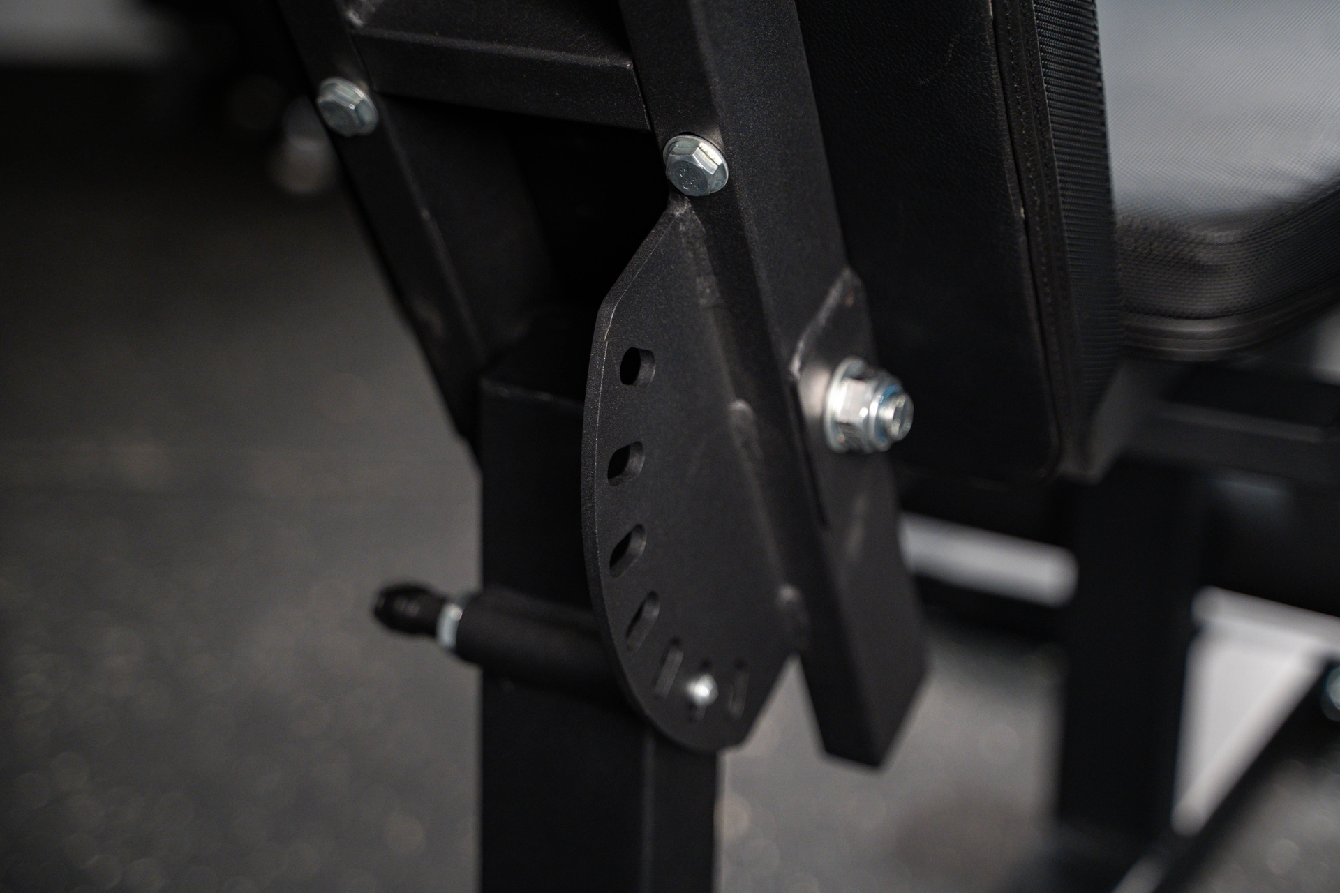 Leg Extension & Supine Curl Station SQMIZE® POWER PACK LC6i